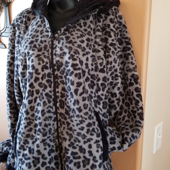 Faded Glory Jackets & Blazers - Fuzzy fleece sherpa jacket